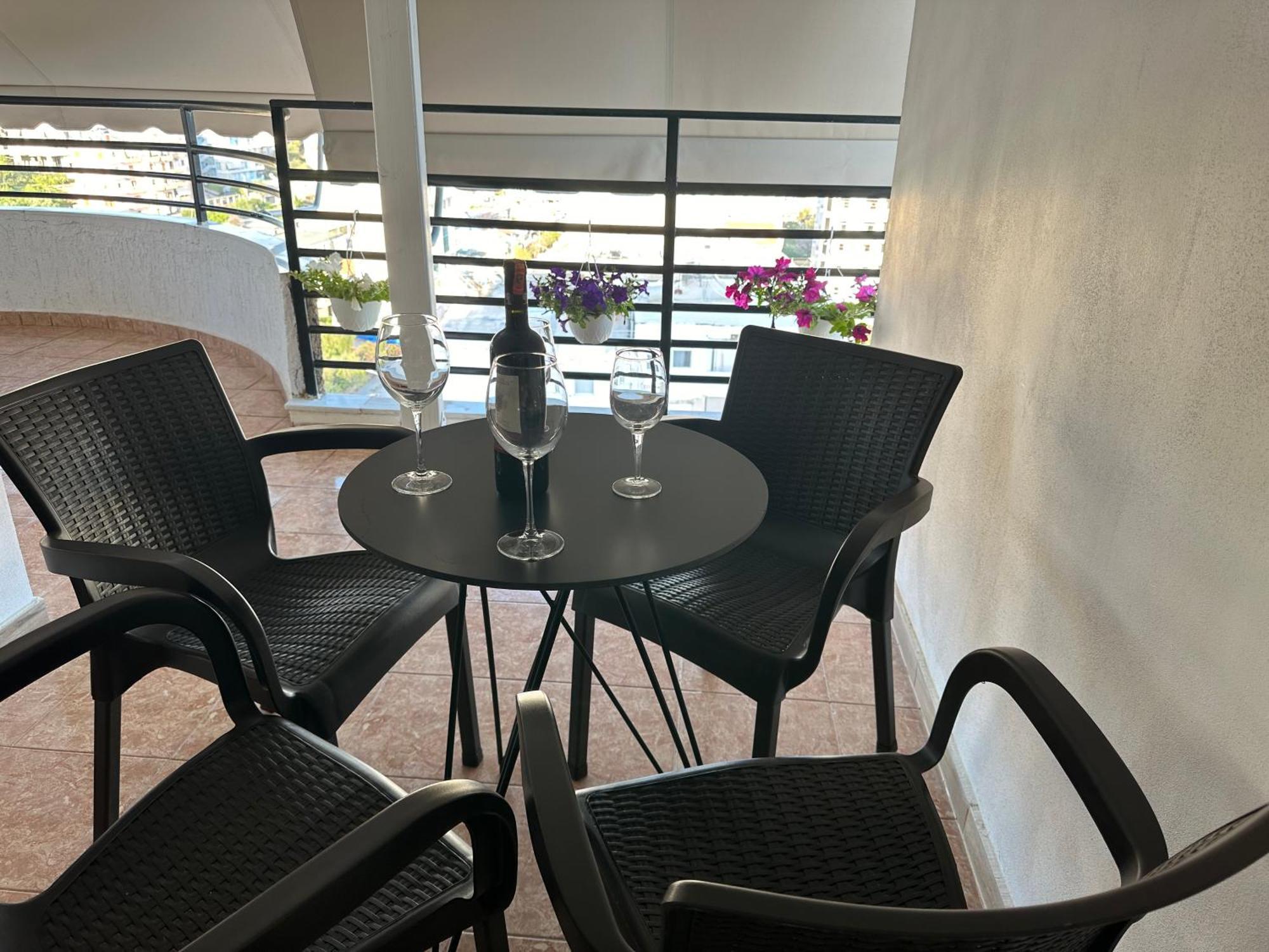 Suites Kozi Sarandë Esterno foto