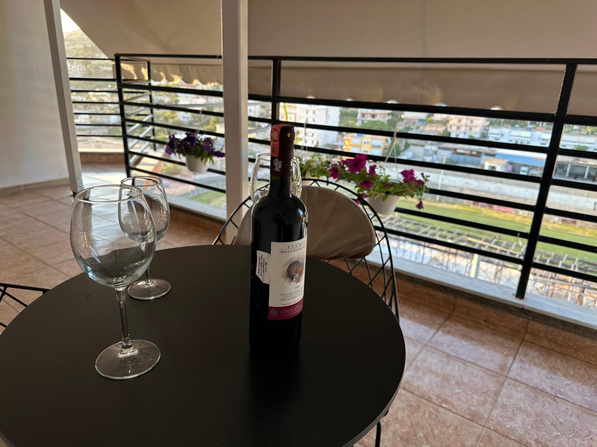 Suites Kozi Sarandë Esterno foto