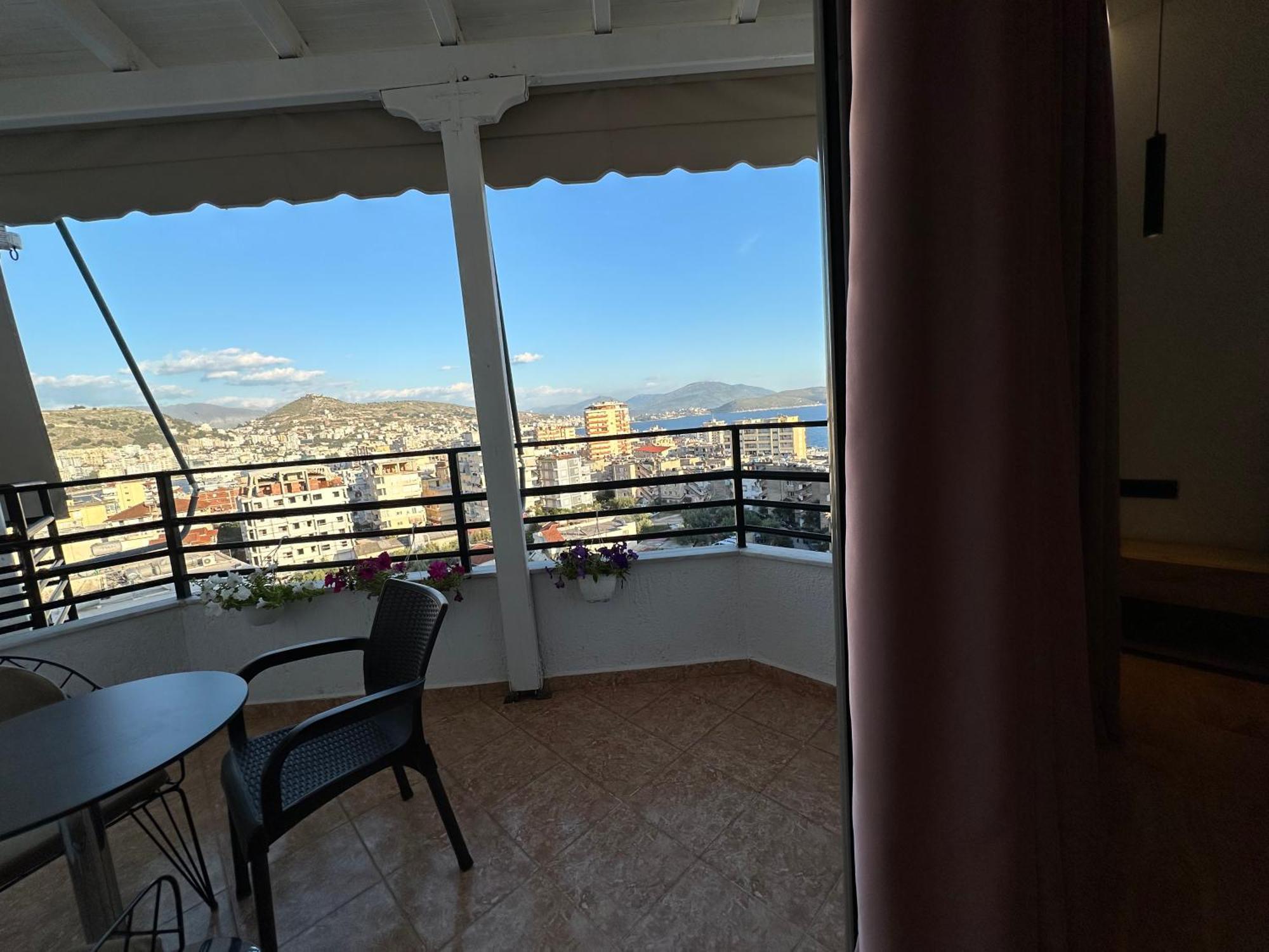 Suites Kozi Sarandë Esterno foto