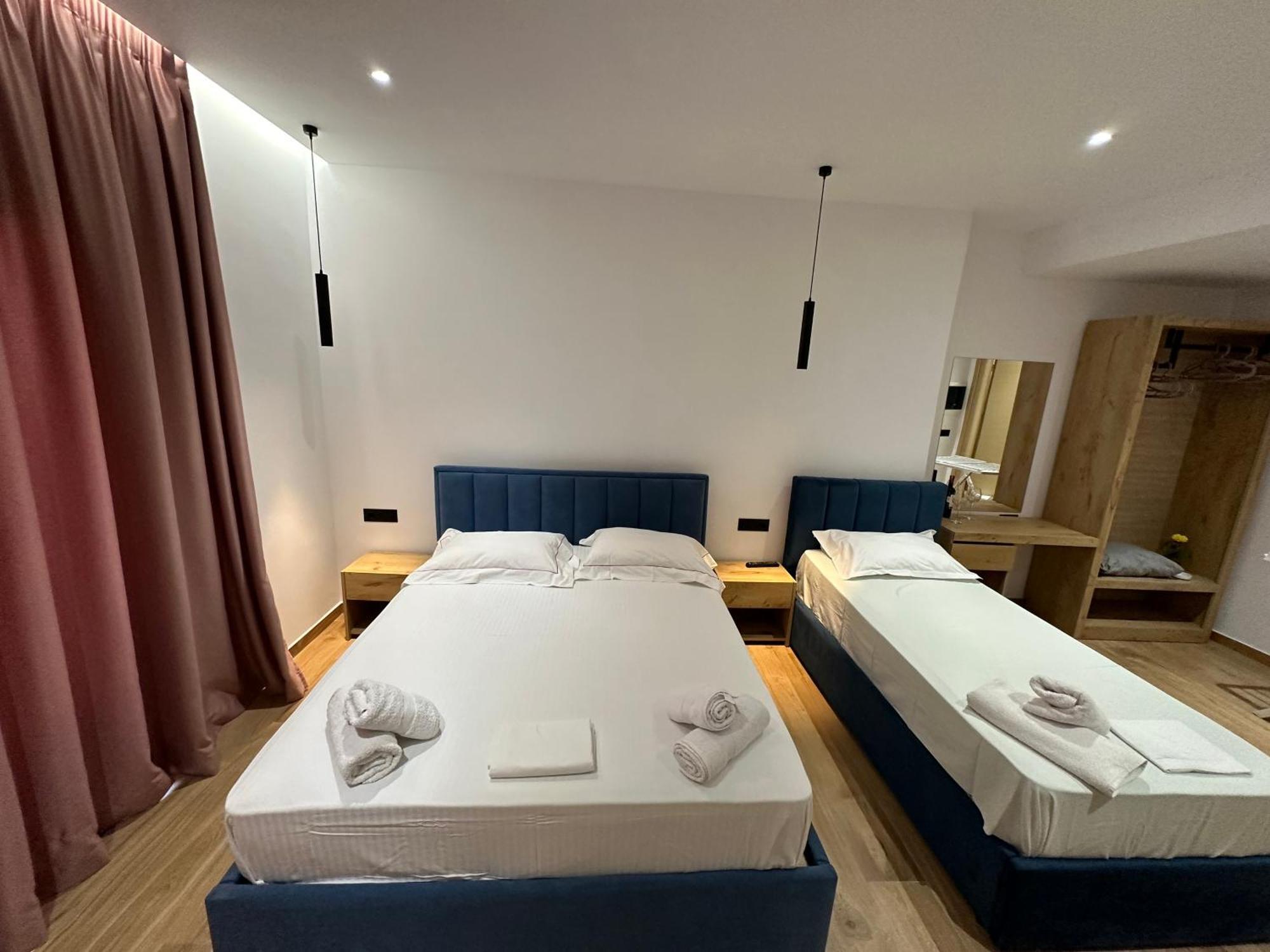 Suites Kozi Sarandë Esterno foto