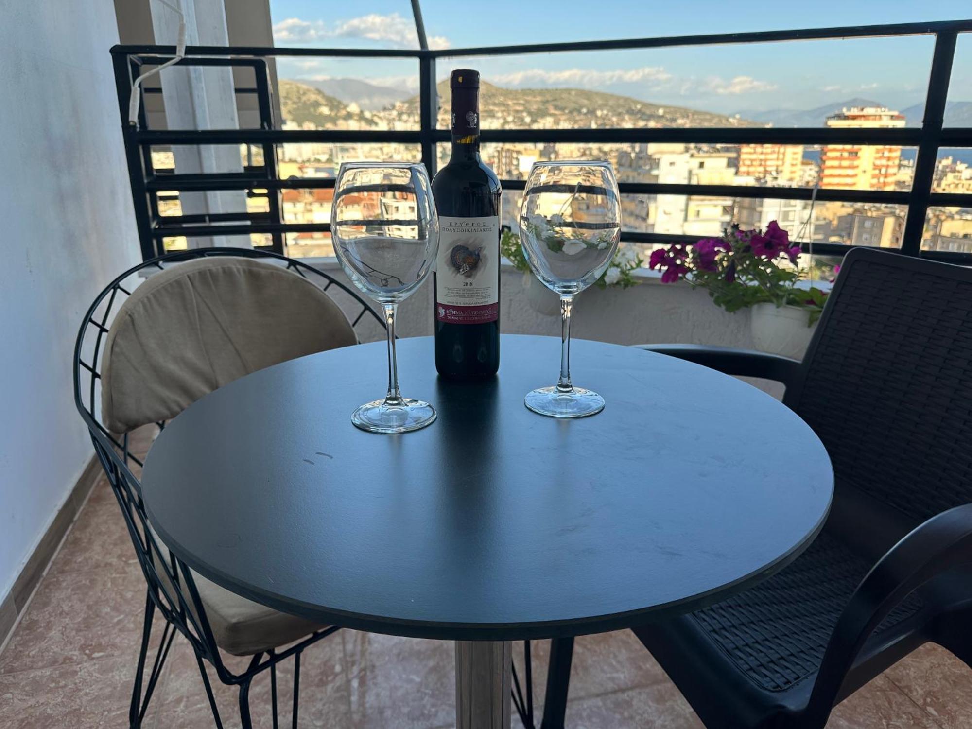 Suites Kozi Sarandë Esterno foto