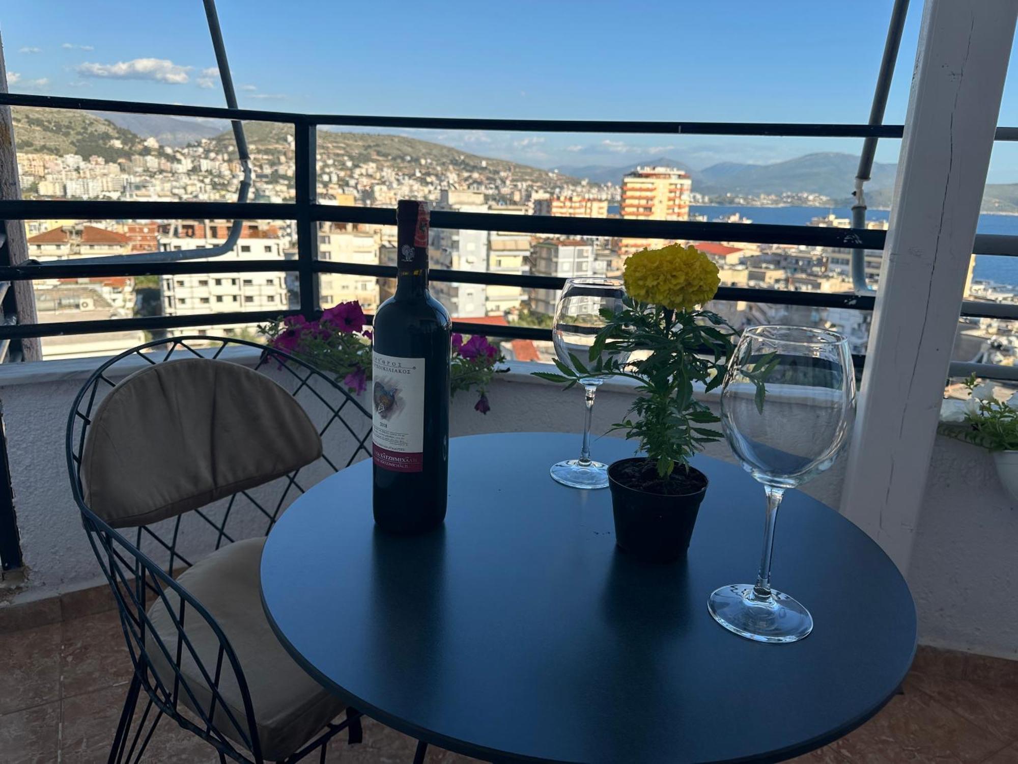 Suites Kozi Sarandë Esterno foto